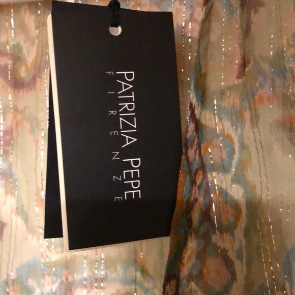 Gorgeous sheer Silk Patricia Pepe Wrap Top - Picture 6 of 9